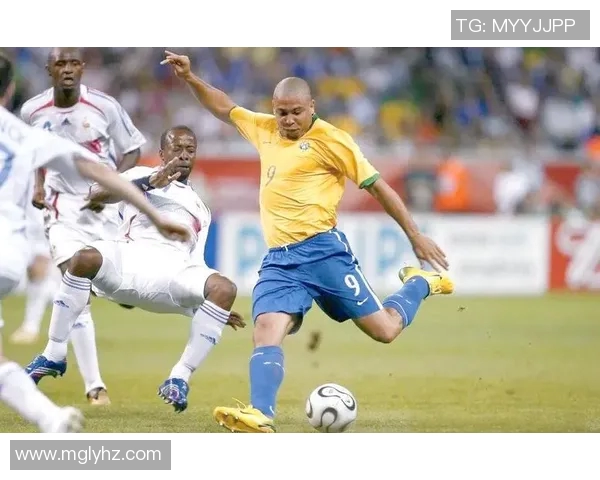 巴西足球明星的共同困境与挑战探讨分析